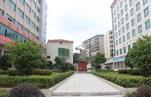 成都成医一附院护士学校